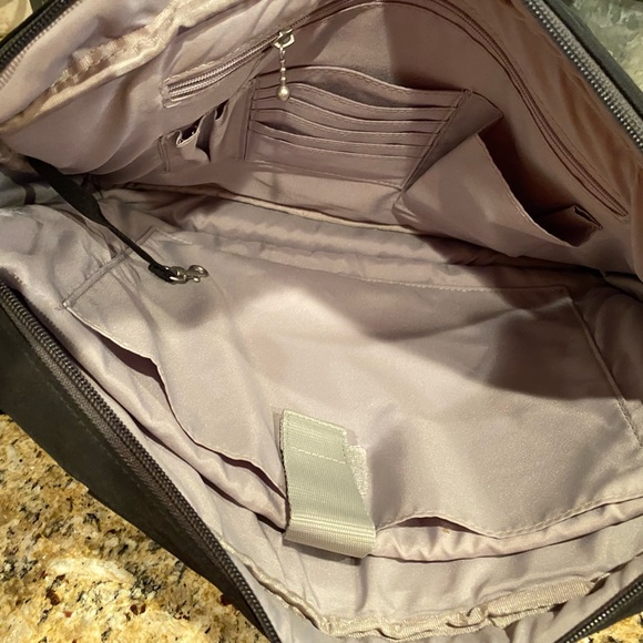 Like New Braggalini Laptop Bag-Black - Picture 3 of 3